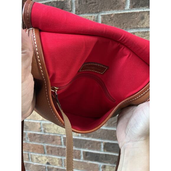 Dooney & Bourke Pebble Grain Crossbody Brown Tan Shoulder Bag | Red Interior - Picture 6 of 12